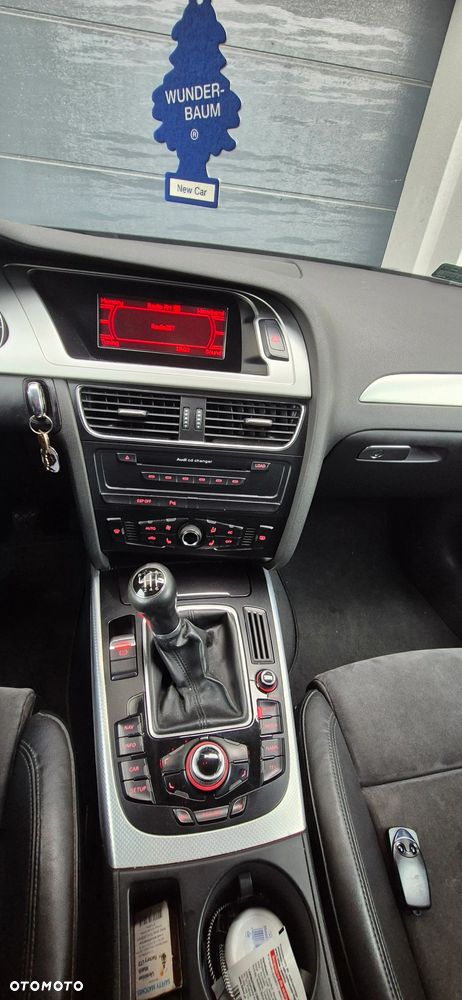Audi A4 2.0 TDI - 11