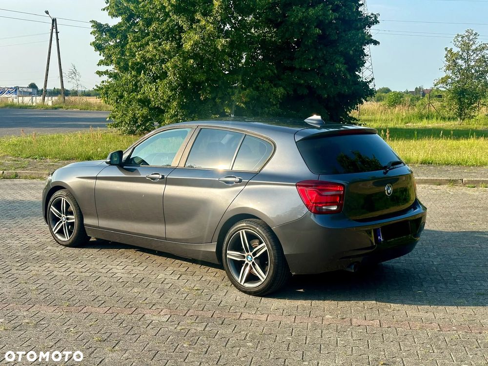 BMW Seria 1 118d Sport Line - 9