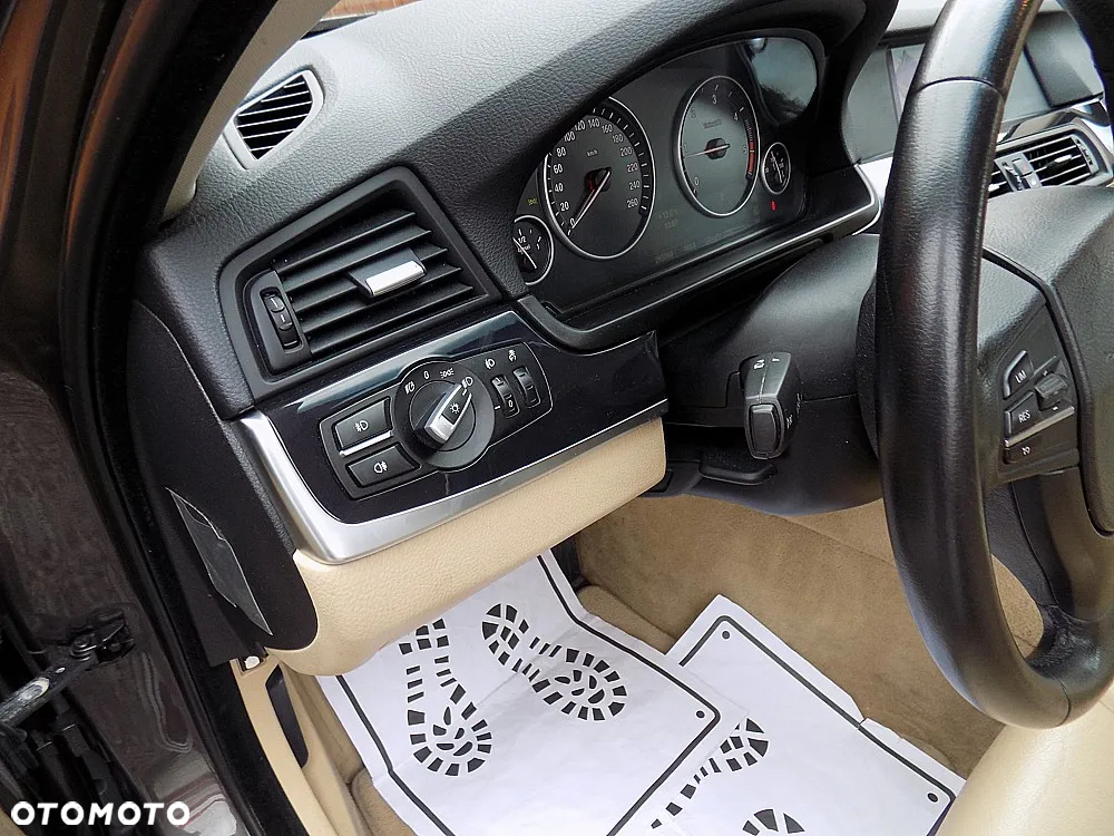BMW Seria 5 - 10