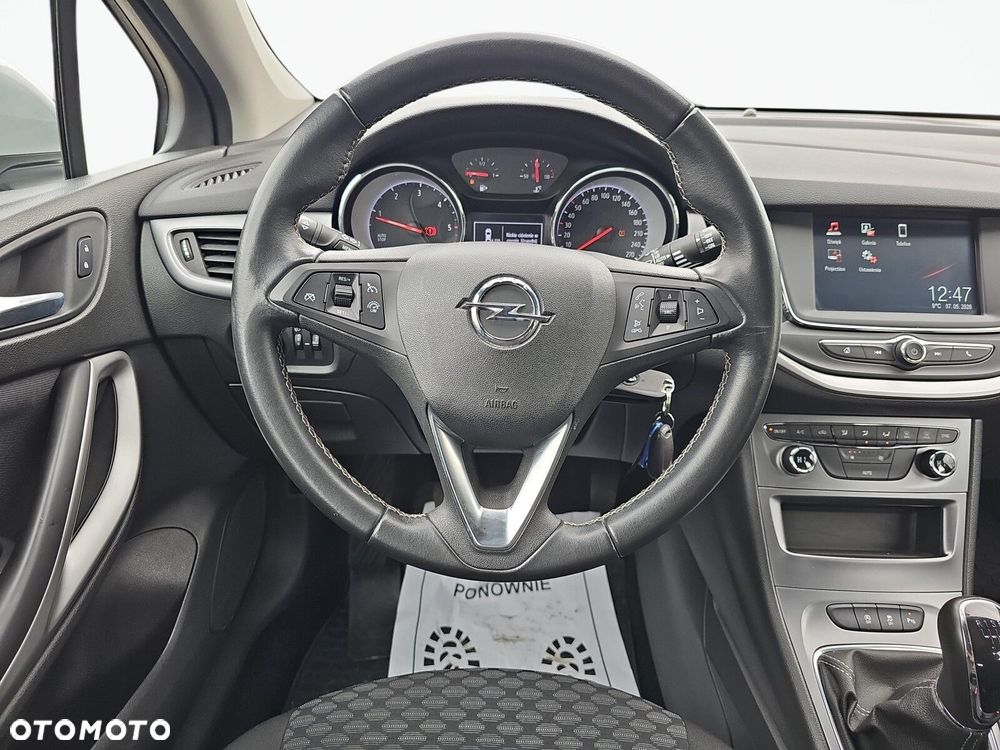 Opel Astra - 13