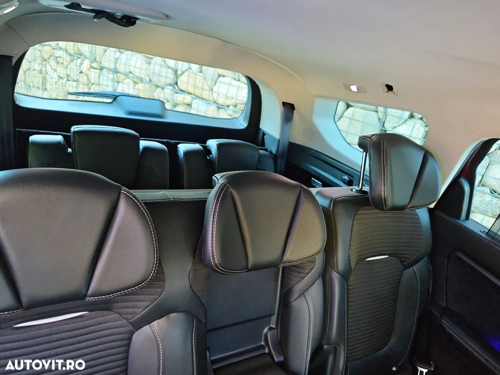 Renault Grand Scenic TCe 140 GPF BOSE EDITION - 11