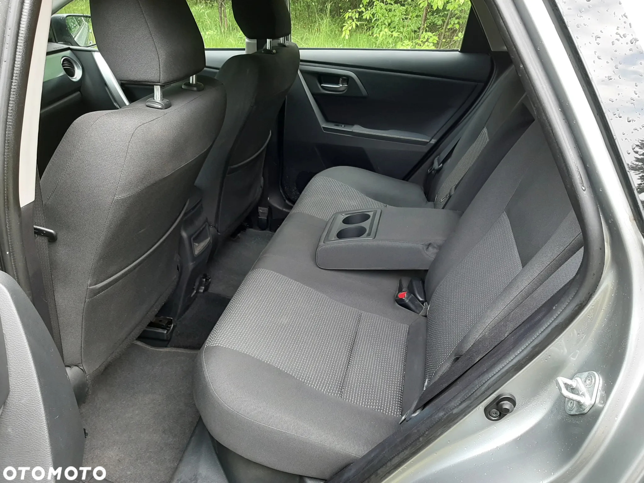 Toyota Auris 1.8 VVT-i Hybrid Automatik Comfort - 9