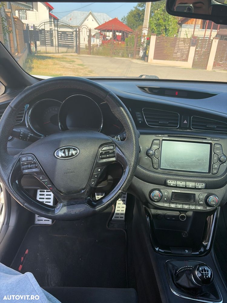 Kia Pro Ceed GT - 5