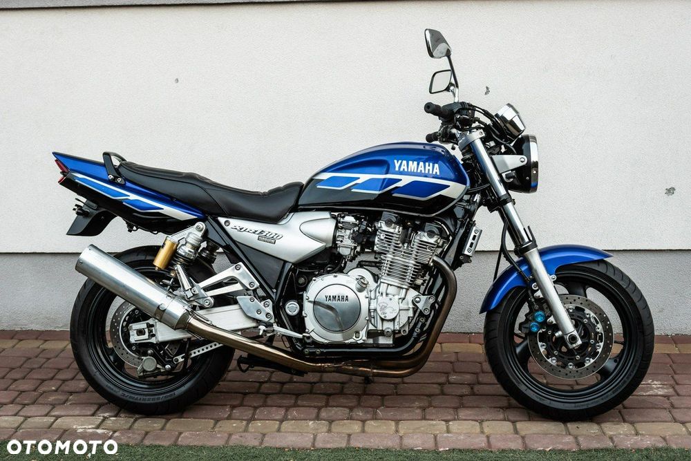 Yamaha XJR - 2