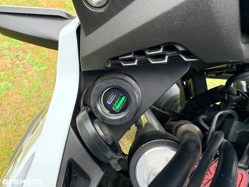 Honda CB - 14