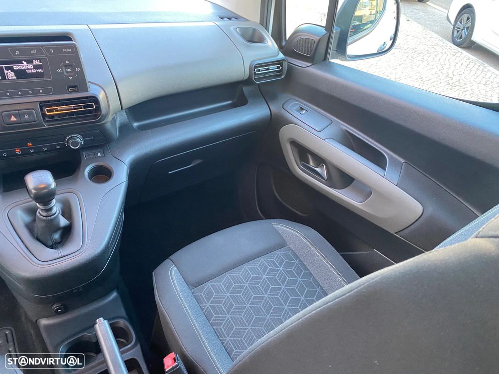 Peugeot Rifter 1.2 PureTech Active - 20