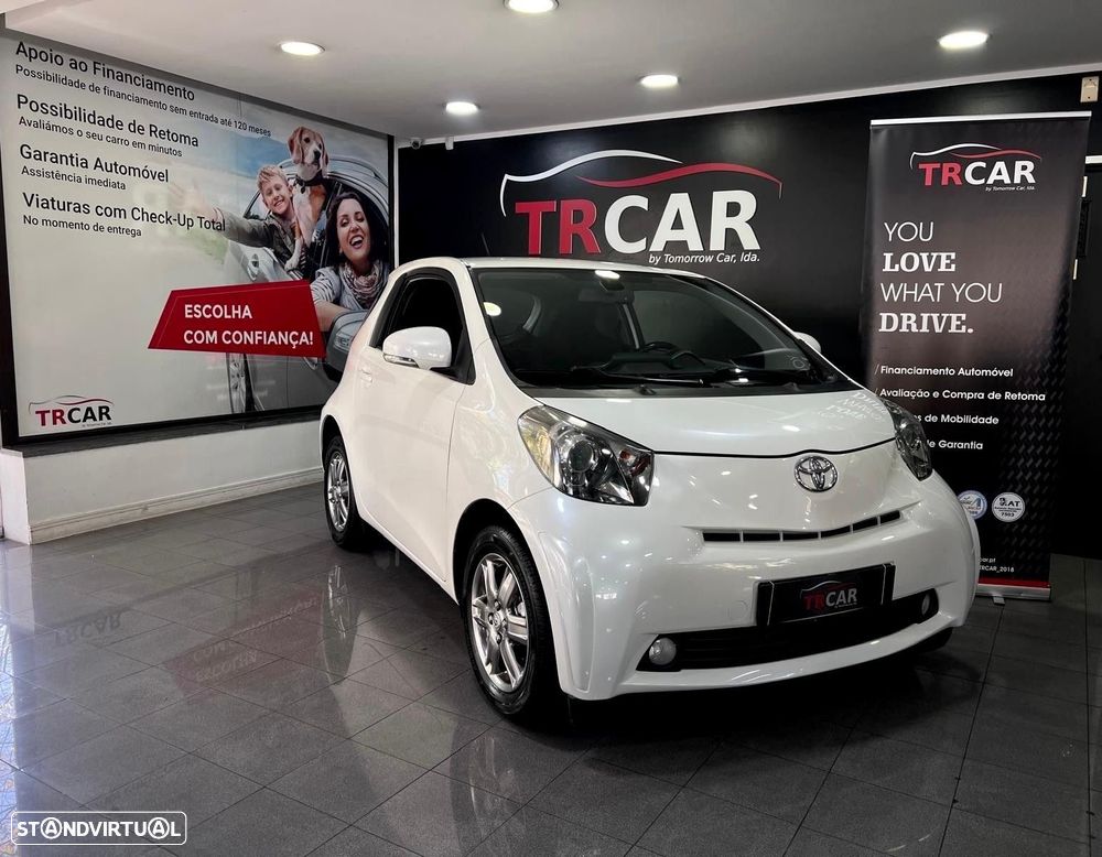 Toyota iQ 1.0 VVT-i 2 EP - 2