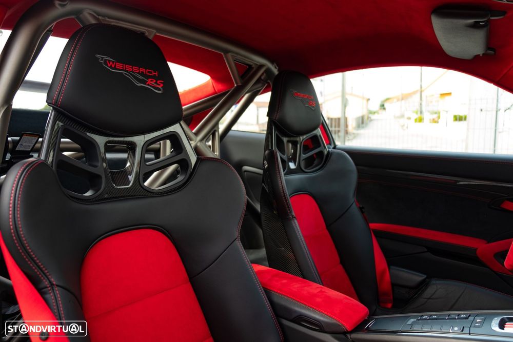 Porsche 911 (991) GT2 RS - 22