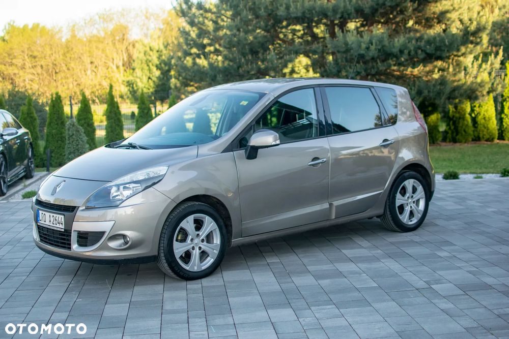 Renault Scenic - 10