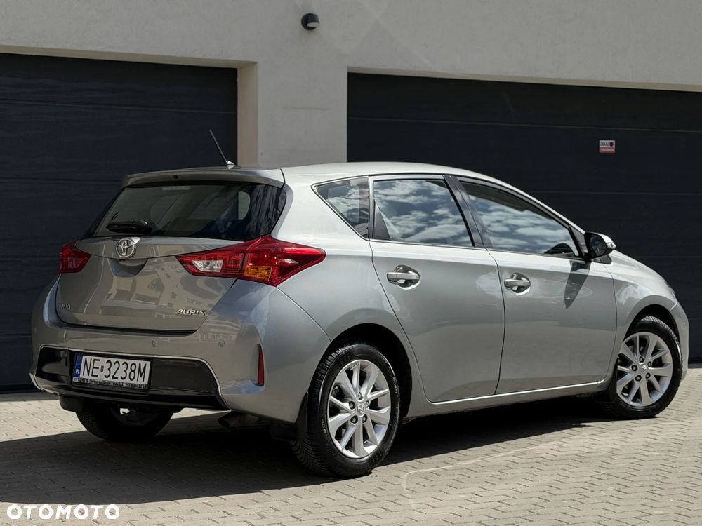 Toyota Auris - 34