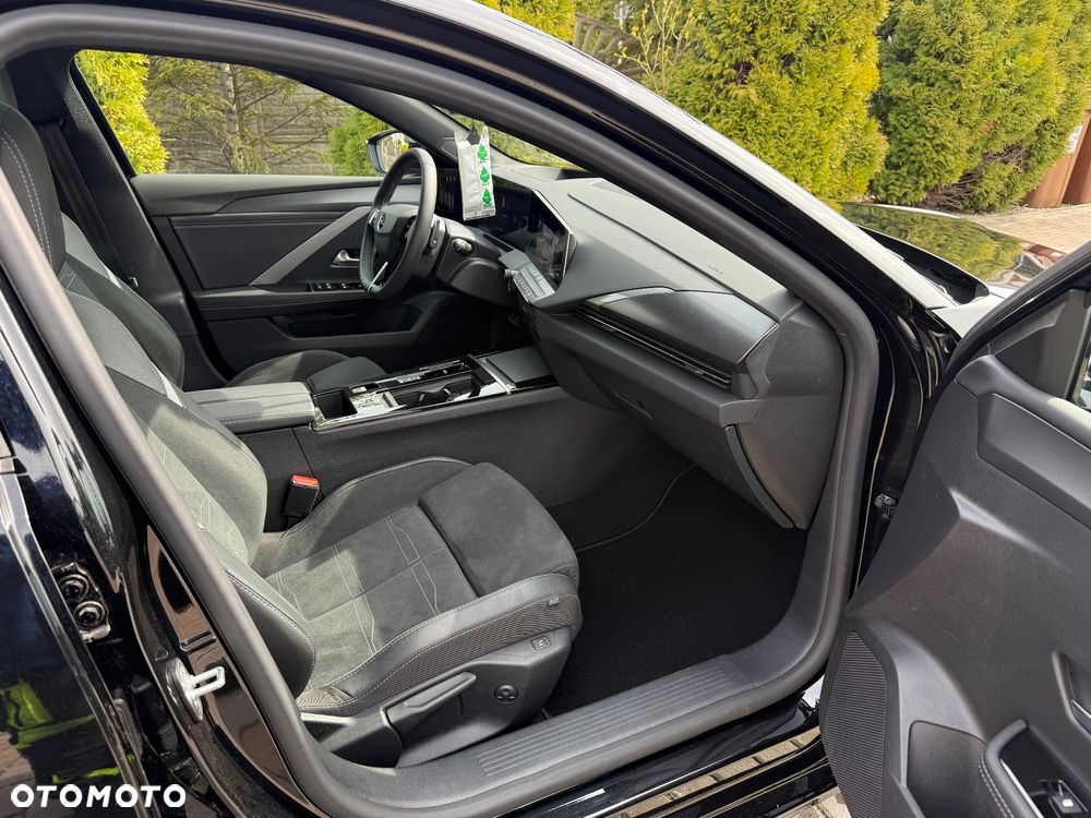 Opel Astra 1.2 Turbo Automatik GS Line - 21