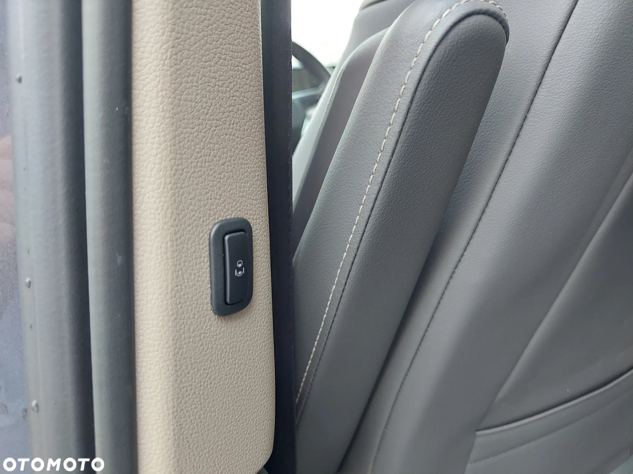 Volkswagen Multivan 1.4 TSI eHybrid PHEV L2 Style DSG - 20