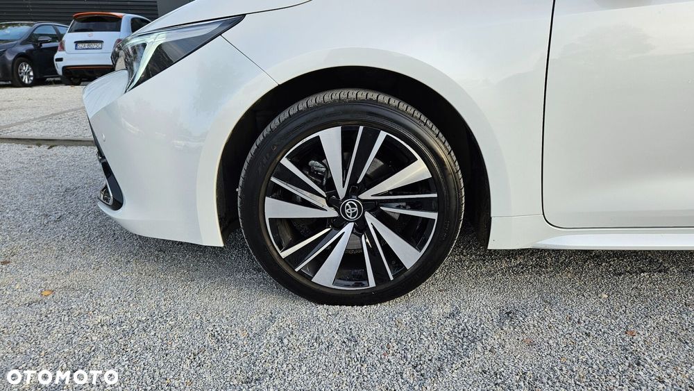 Toyota Corolla 2.0 Hybrid Style - 16