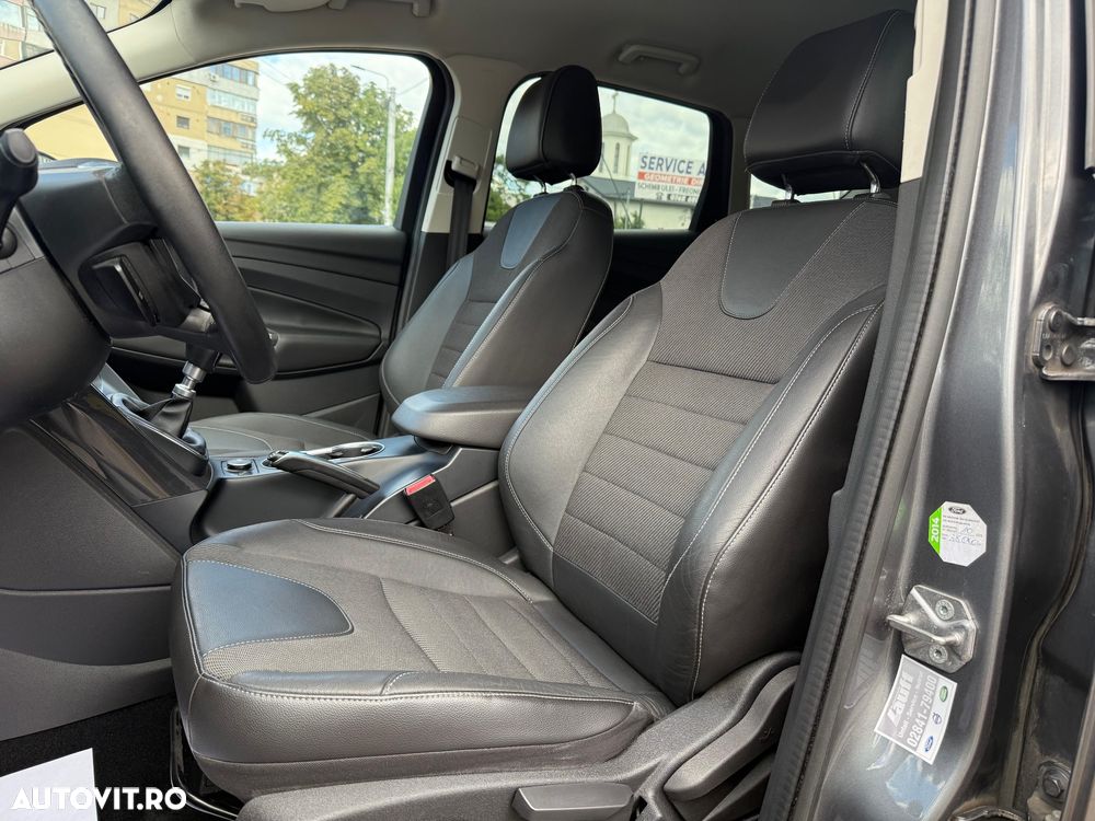 Ford Kuga 2.0 TDCi 2x4 Trend - 8