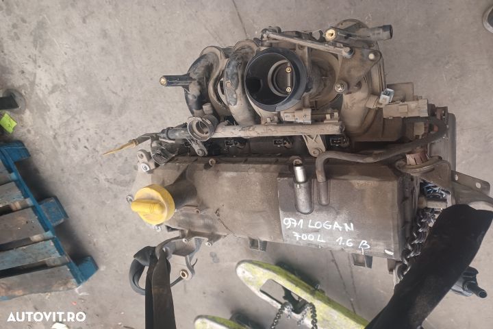 Motor fara anexe 1.6B Dacia Logan 1 [2004 - 2008] Sedan 1.6 MT (87 hp - 11