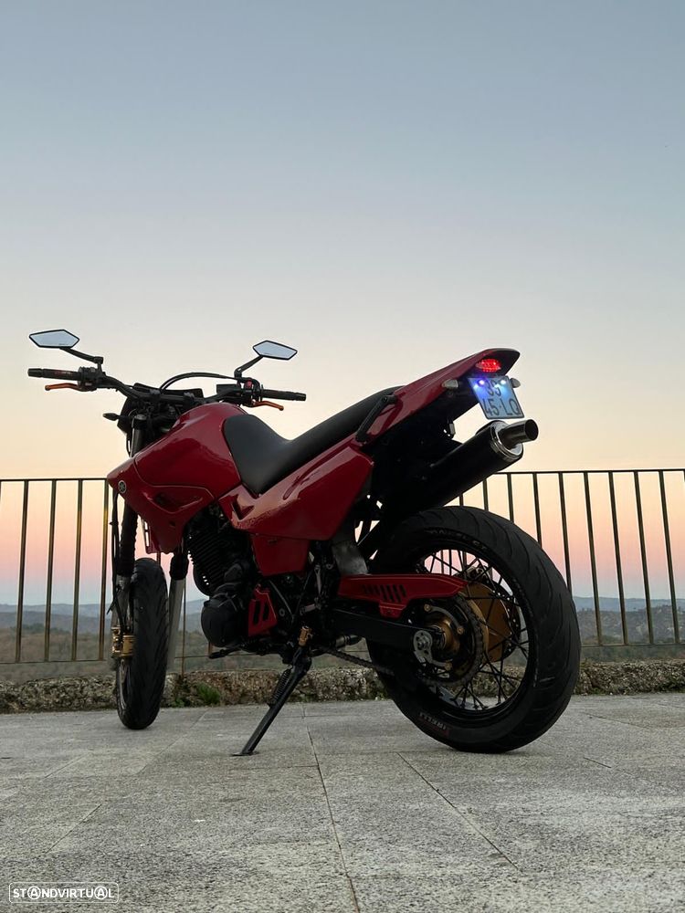 Yamaha XT XT600e - 8