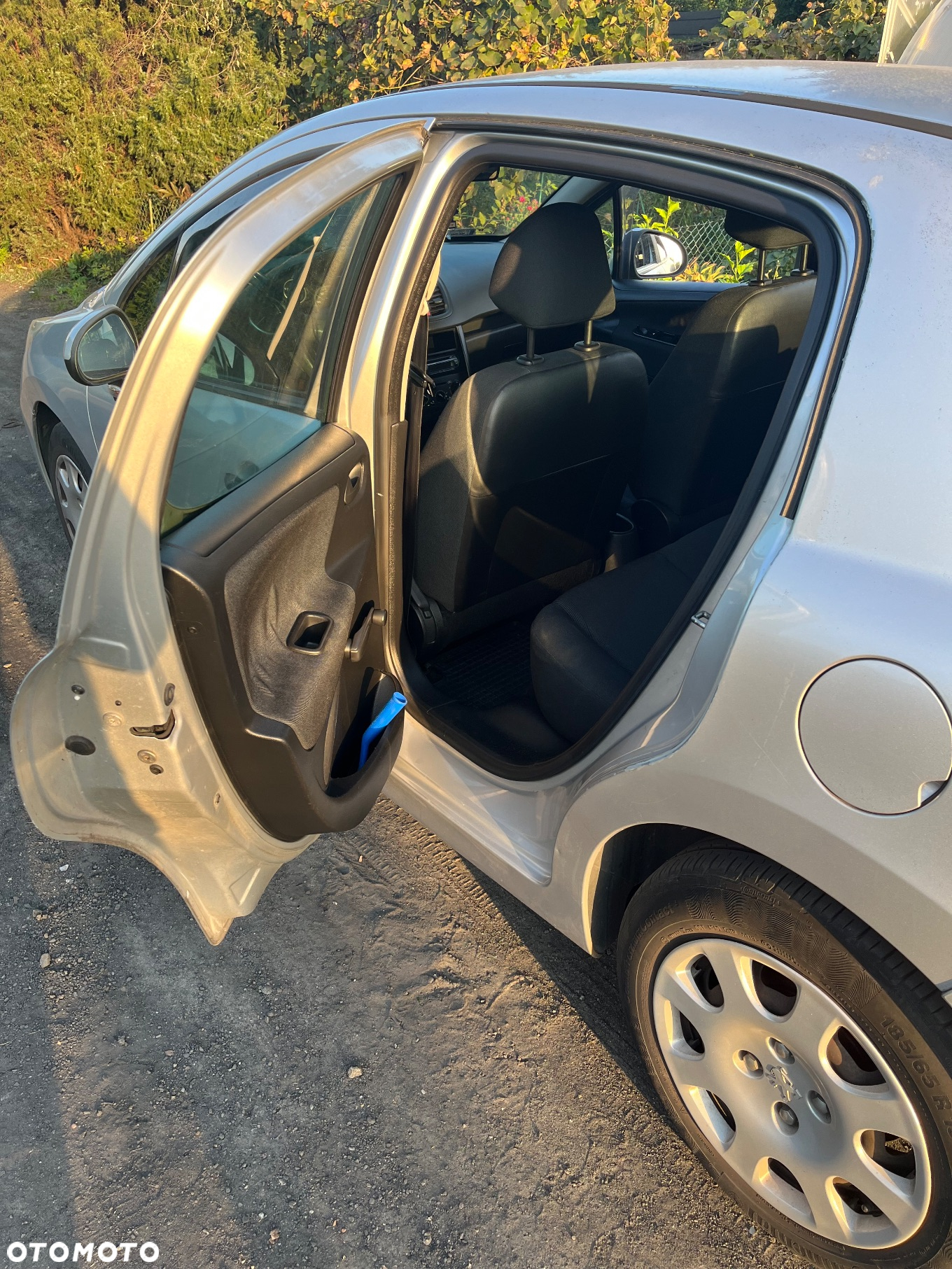 Peugeot 207 1.4 Presence - 4