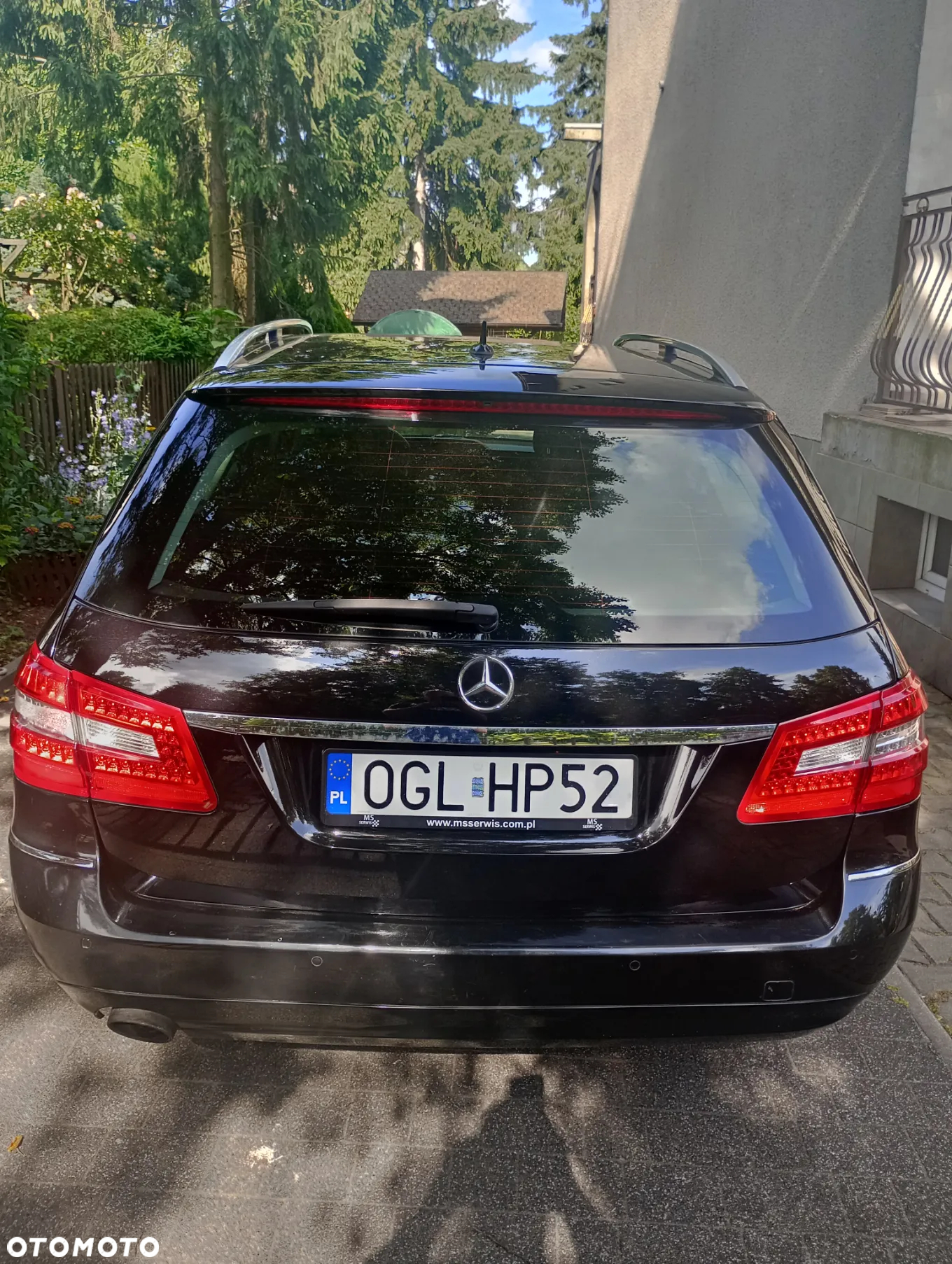 Mercedes-Benz Klasa E 250 CGI BlueEffICIENCY Avantgarde - 4