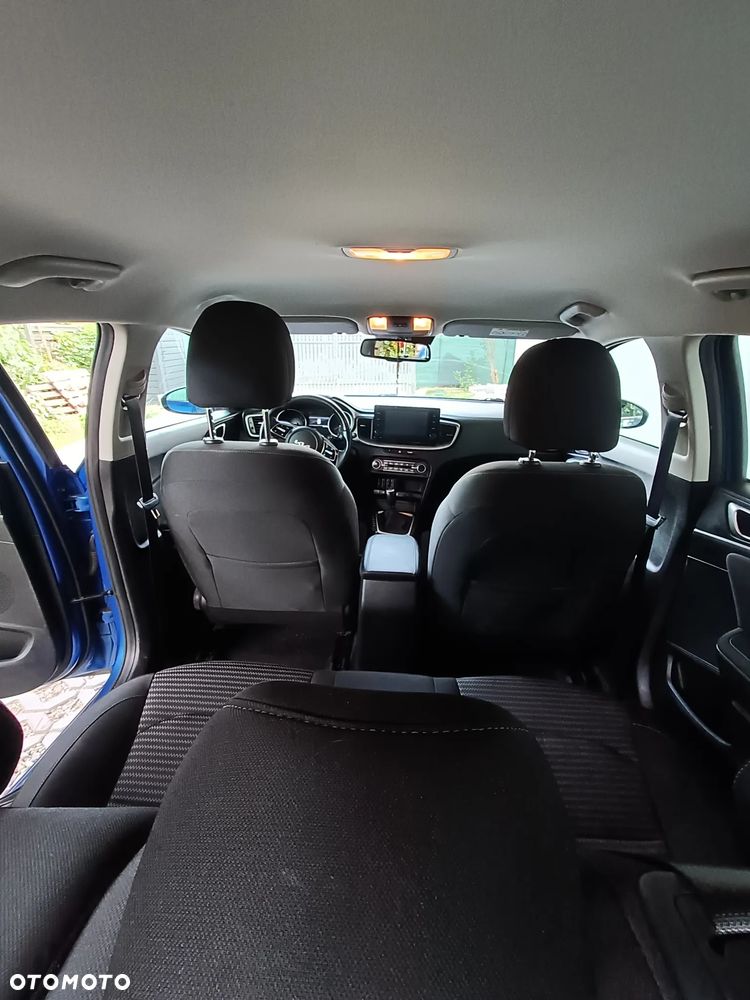 Kia Ceed 1.5 T-GDI M - 12
