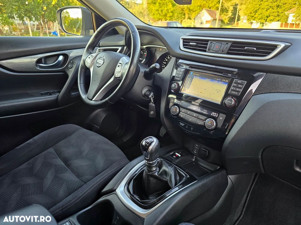 Nissan X-Trail 1.6 dCi ALL-MODE 4x4i Acenta - 23