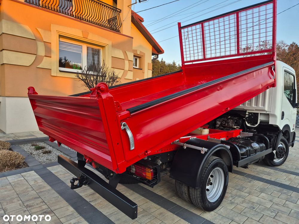 Nissan NT 400 CABSTAR 3.0 130KM KIPER 3.30dl WYWROTKA - 4