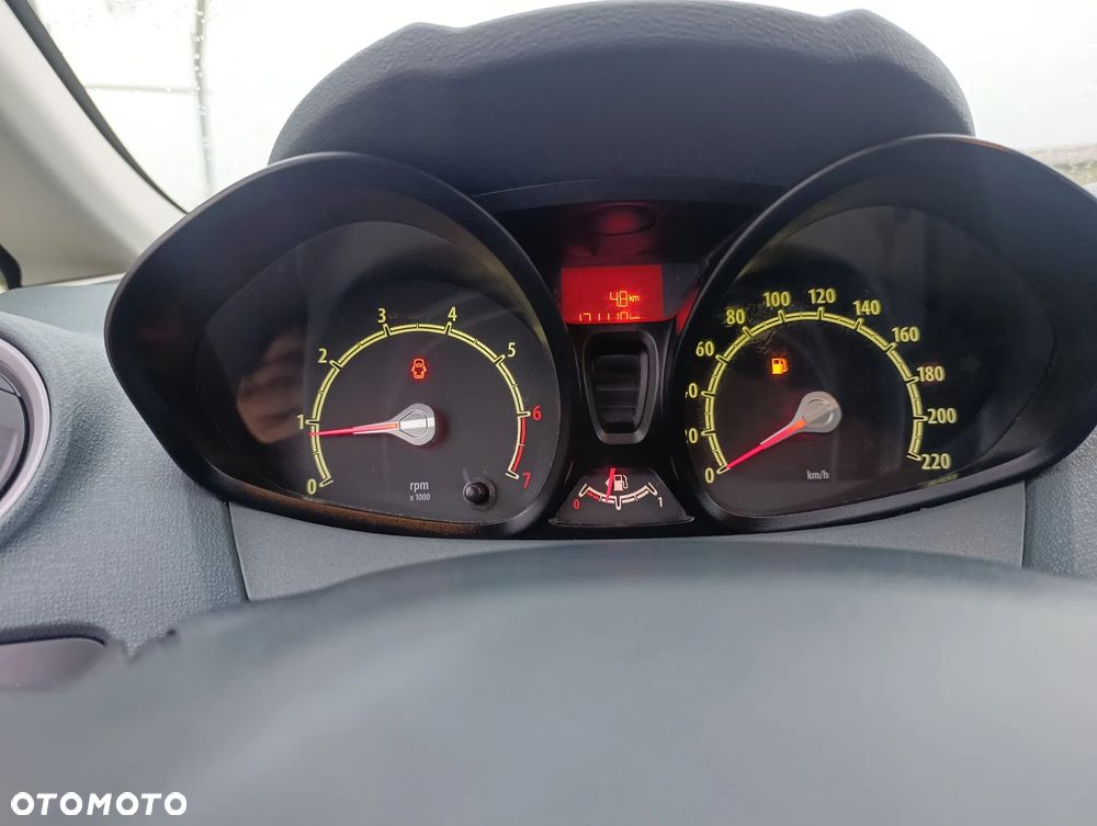 Ford Fiesta 1.25 Ambiente - 5
