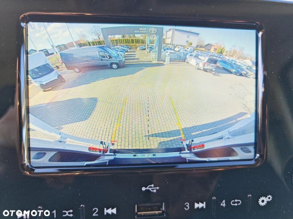 Toyota Proace Max - 13