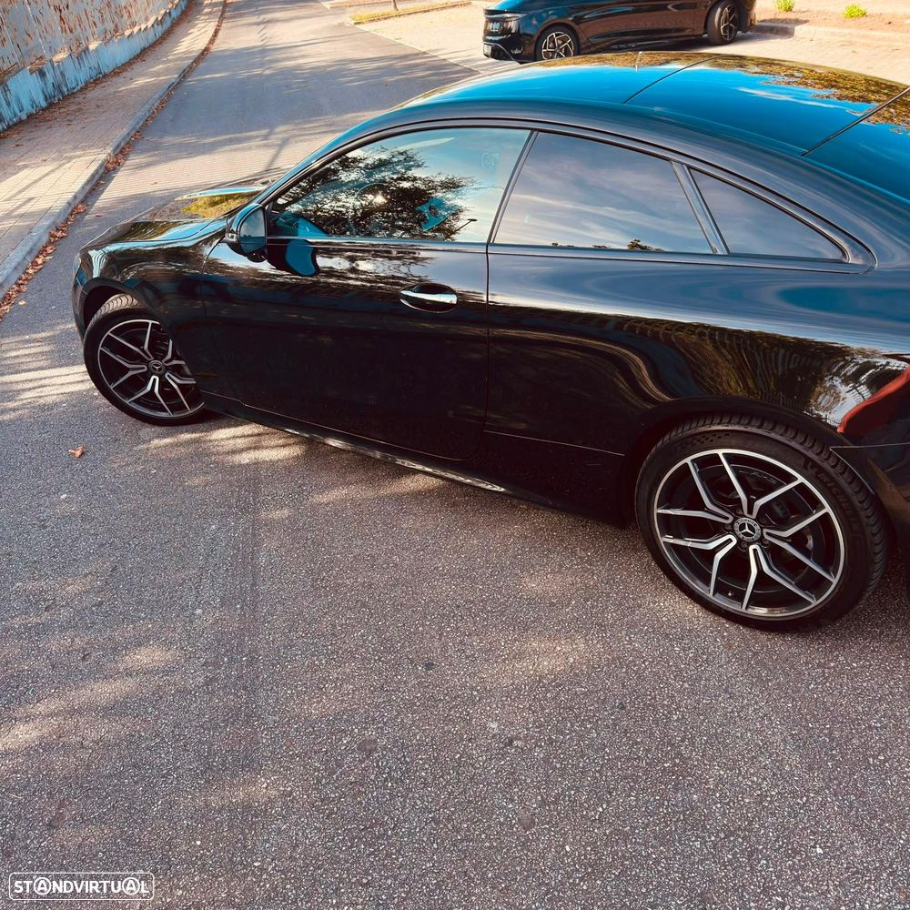 Mercedes-Benz E 220 d Aut. - 3