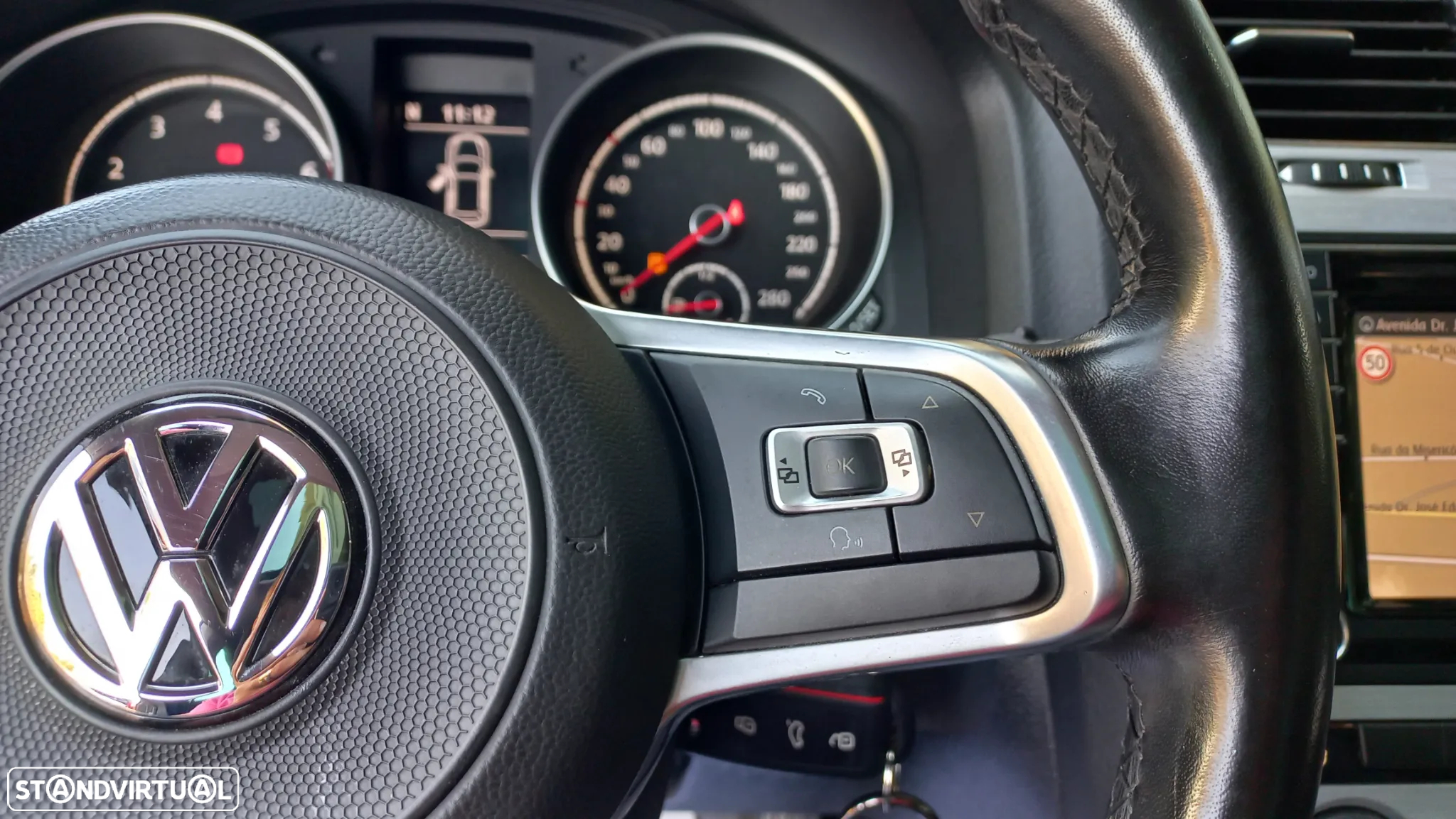 VW Scirocco 2.0 TSI Sport - 13