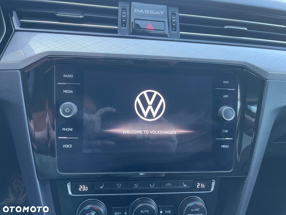 Volkswagen Passat 1.5 TSI EVO Trendline - 17