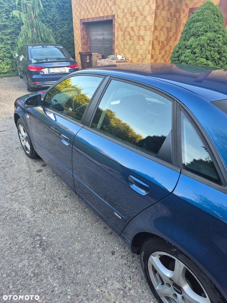 Audi A4 Avant 2.0 TDI - 4