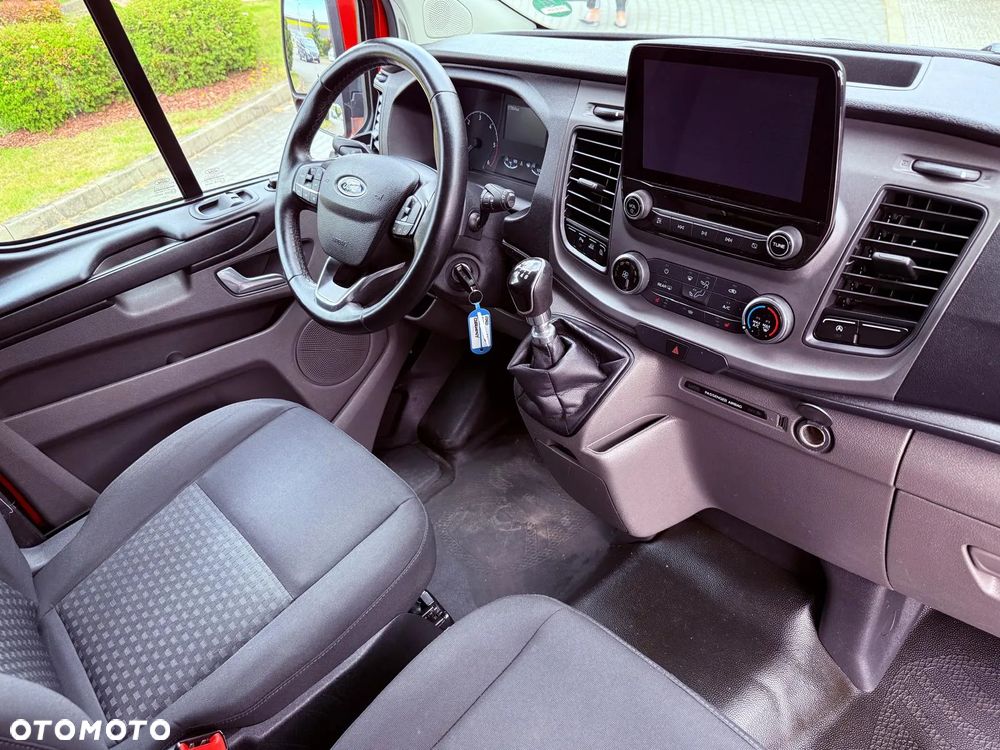 Ford Transit Custom - 27