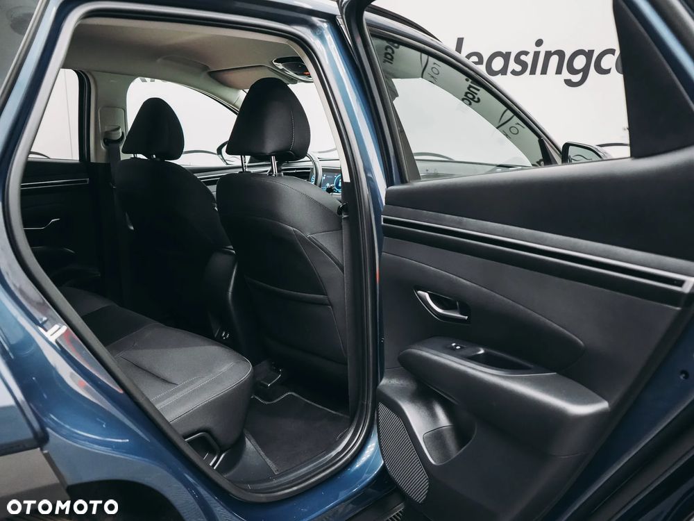 Hyundai Tucson 1.6 CRDi 48V-Hybrid 2WD DCT Select - 28