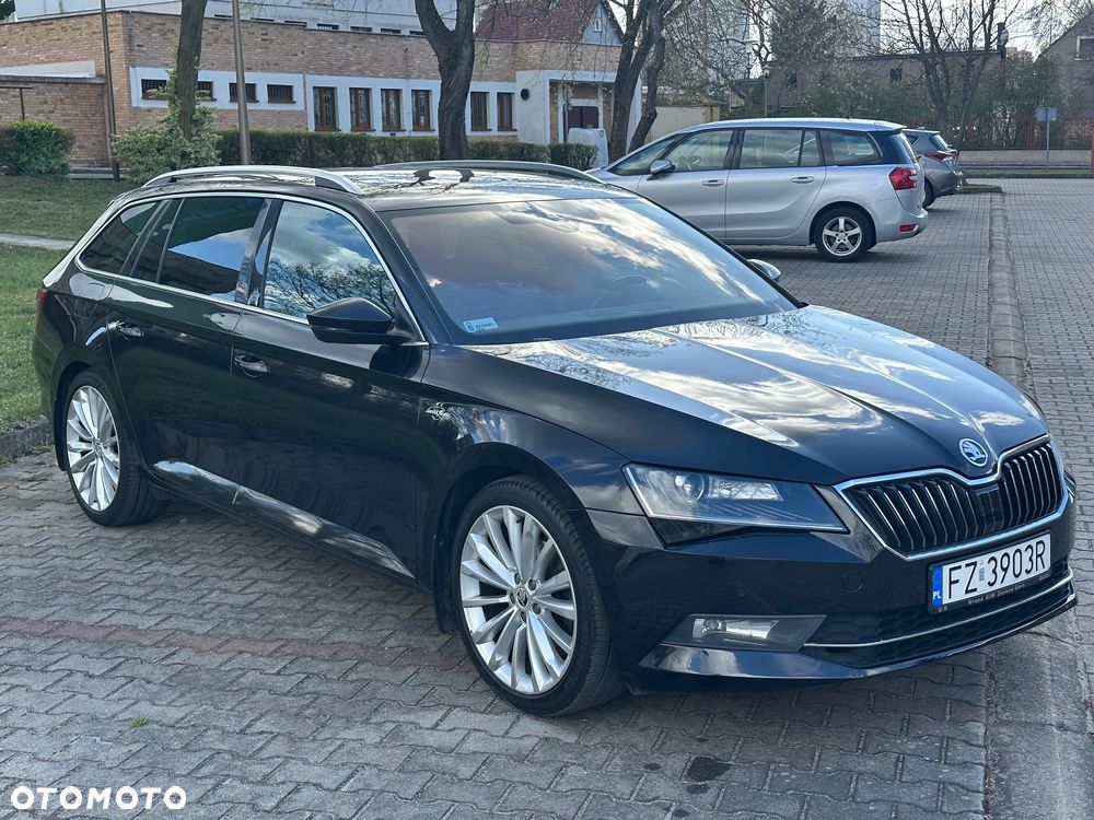 Skoda Superb 2.0 TDI L&K DSG - 3