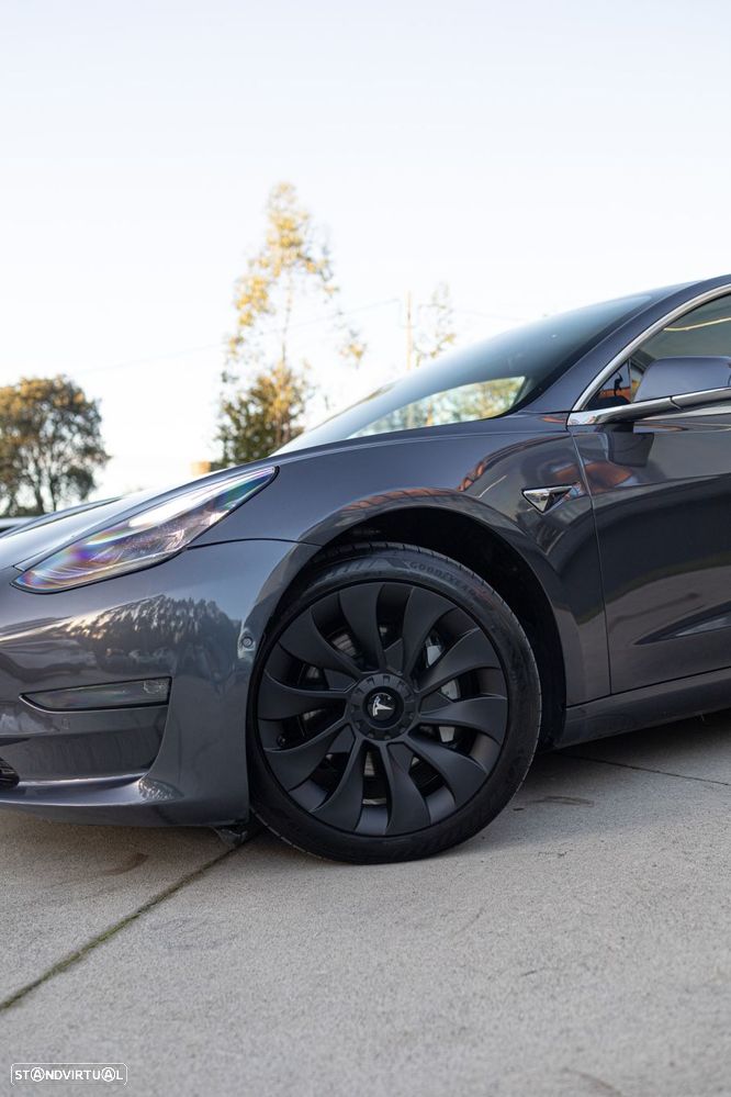 Tesla Model 3 Long-Range Dual Motor AWD - 29