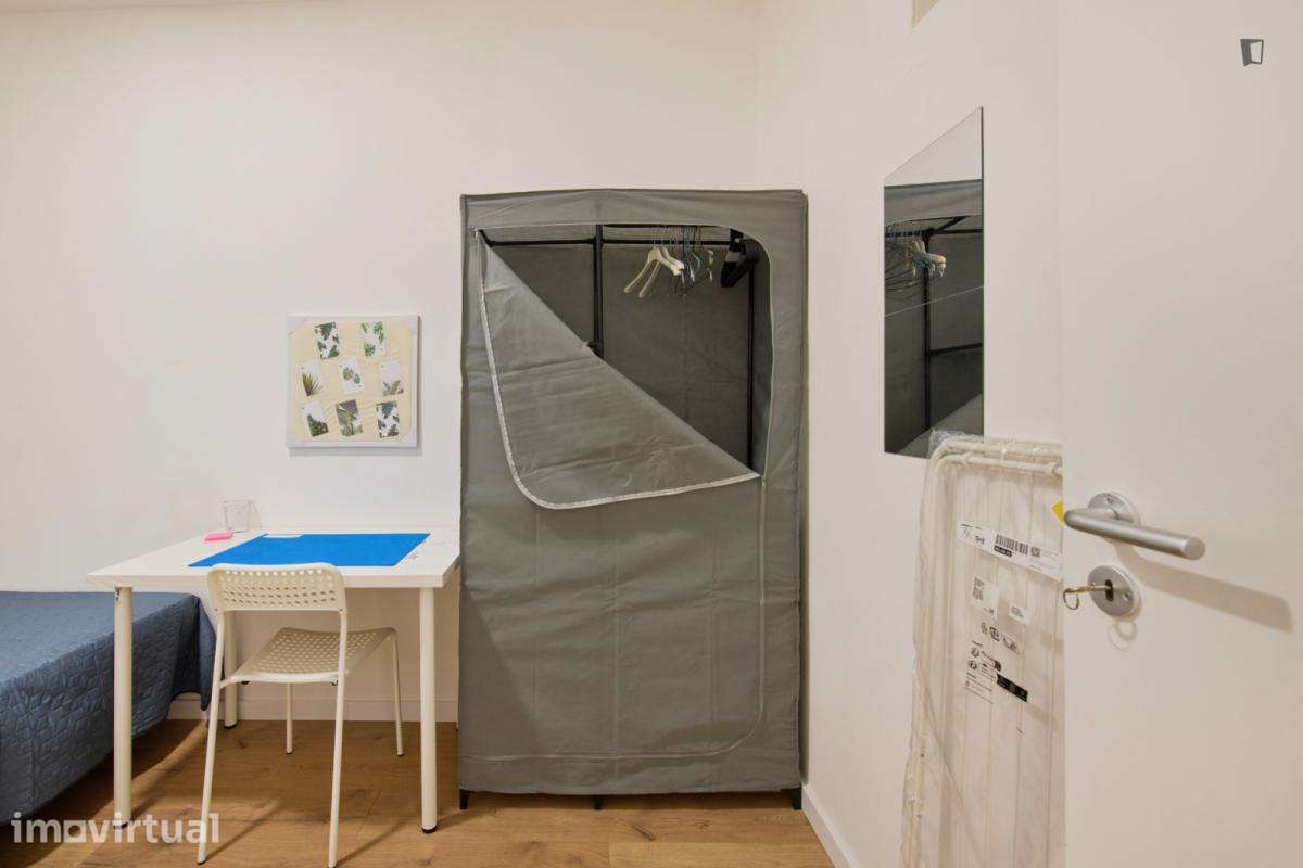 Quarto - localizado em Arroios Lisbon - Grande imagem: 2/46
