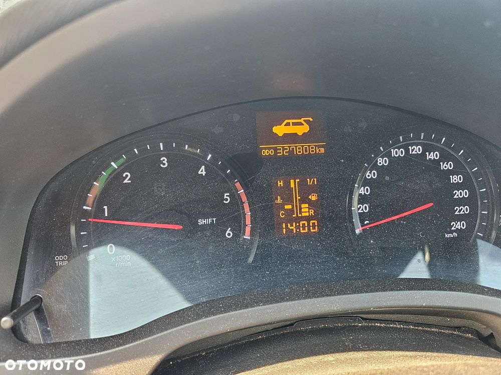Toyota Avensis 2.0 D-4D Sol - 8
