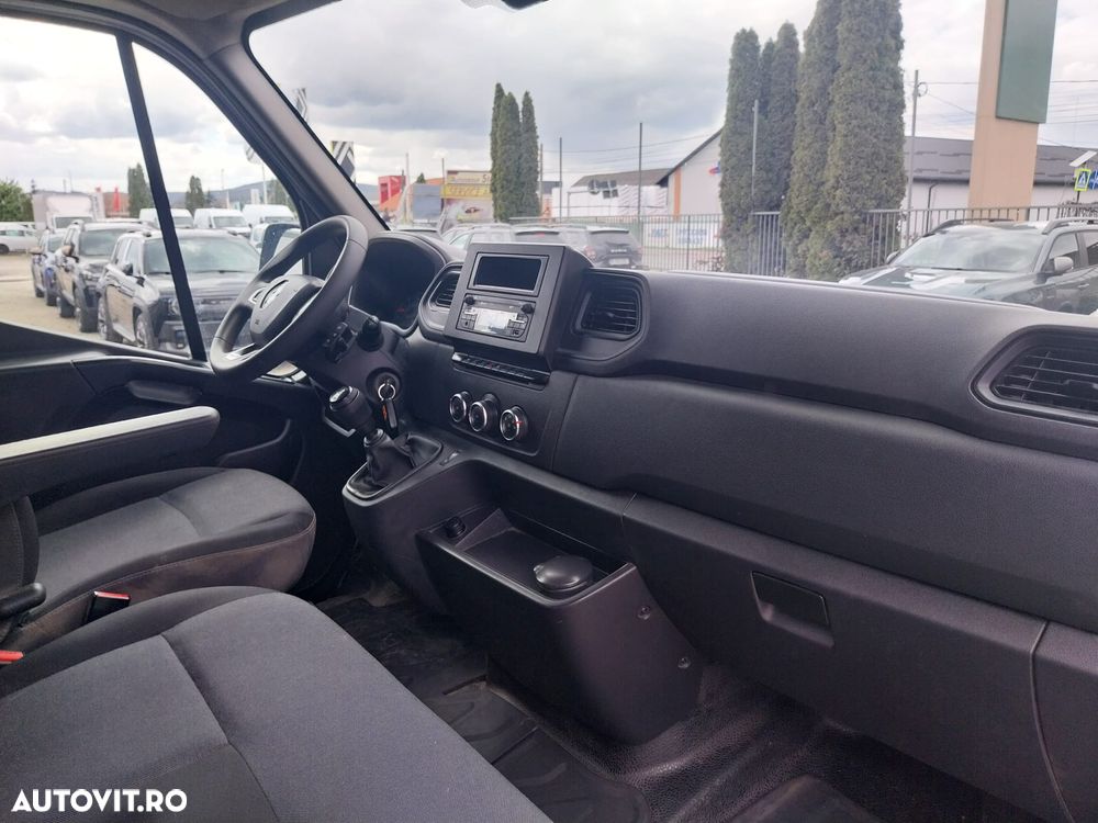 Renault MASTER propulsie L4H3 3,5t - 16