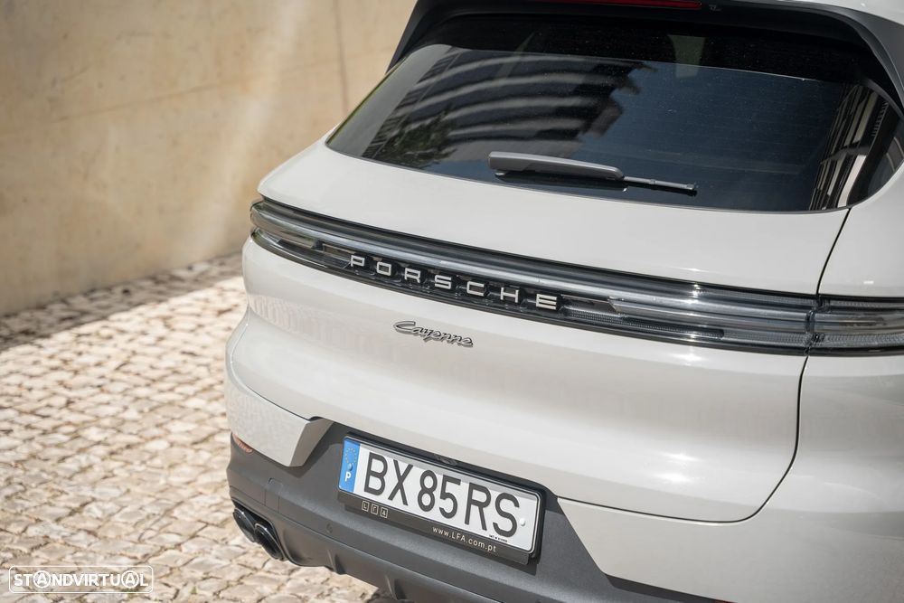 Porsche Cayenne E-Hybrid - 13