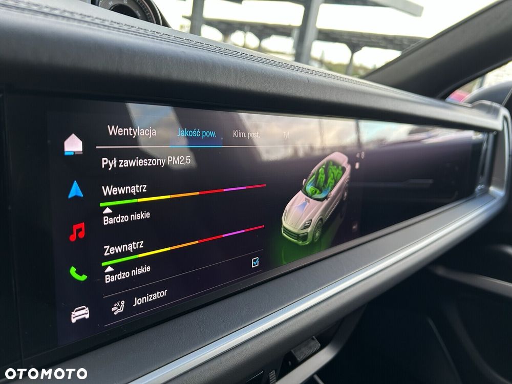 Porsche Cayenne Turbo E-Hybrid PHEV - 34