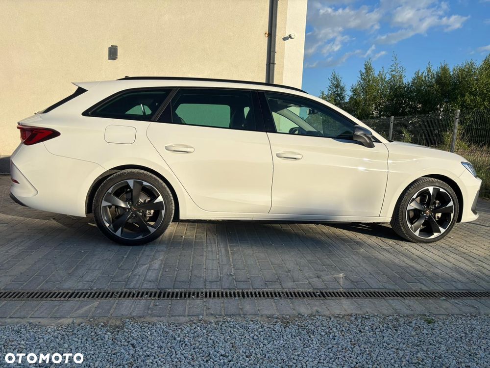 Cupra Leon Sportstourer - 3