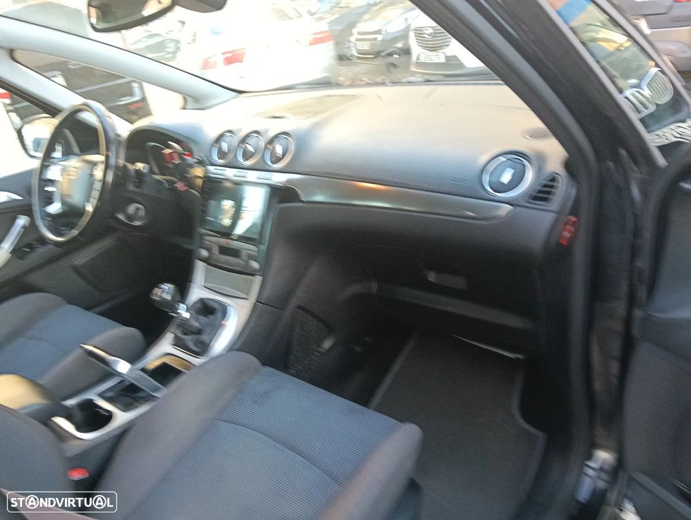 Ford S-Max 1.8 TDCi Trend 5L - 8