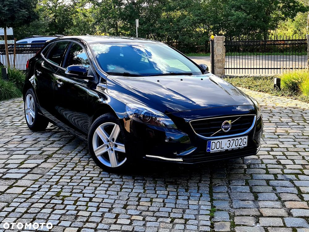 Volvo V40 D3 Drive-E Summum - 1