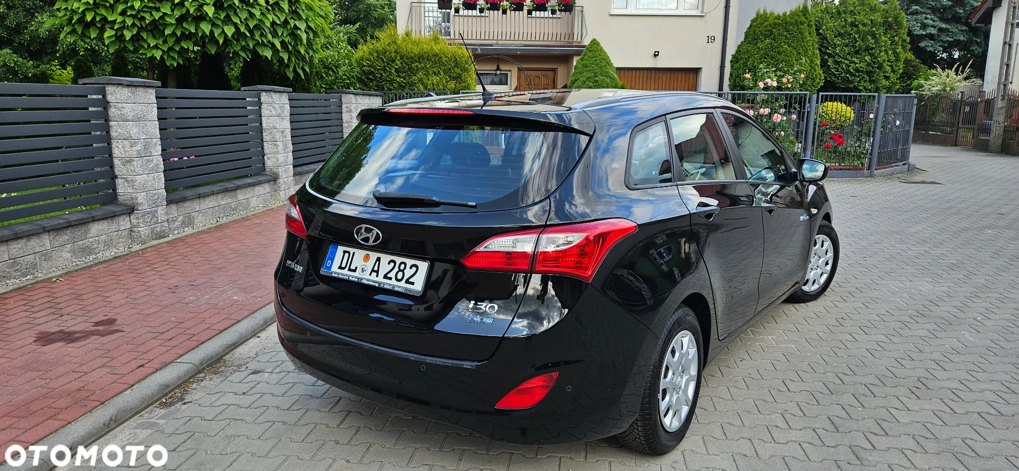 Hyundai i30 1.6 CRDi BlueDrive Comfort - 11
