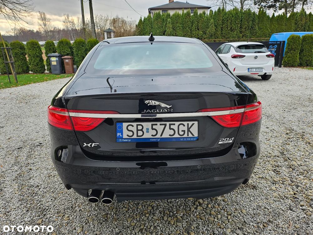 Jaguar XF 2.0 i4D AWD Portfolio - 5