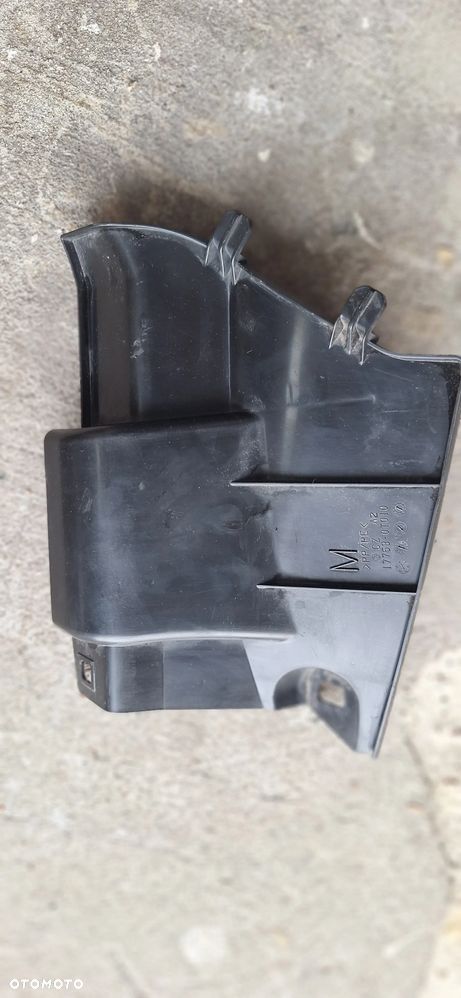 Lapacz powietrza Toyota CHR 17753-0T010 - 1