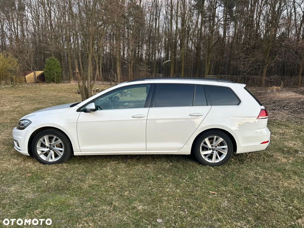 Volkswagen Golf 1.5 TSI BMT Evo Highline DSG - 2