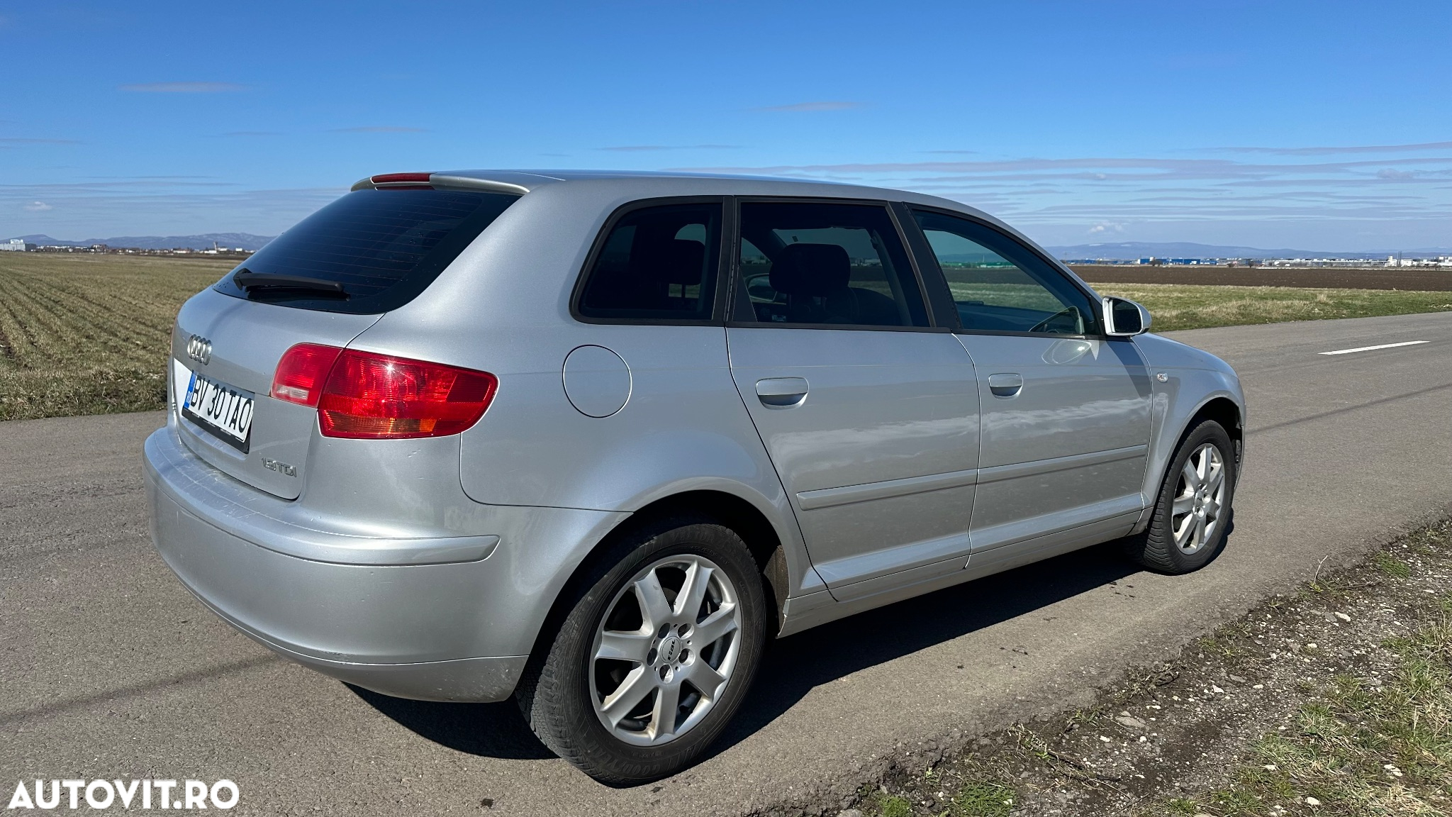 Audi A3 1.9 TDI Sportback Ambiente - 3