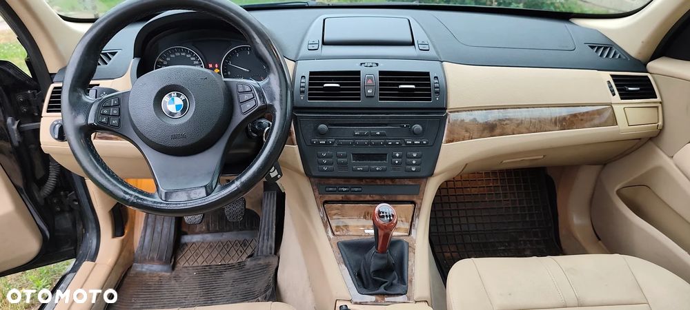 BMW X3 2.0d - 8