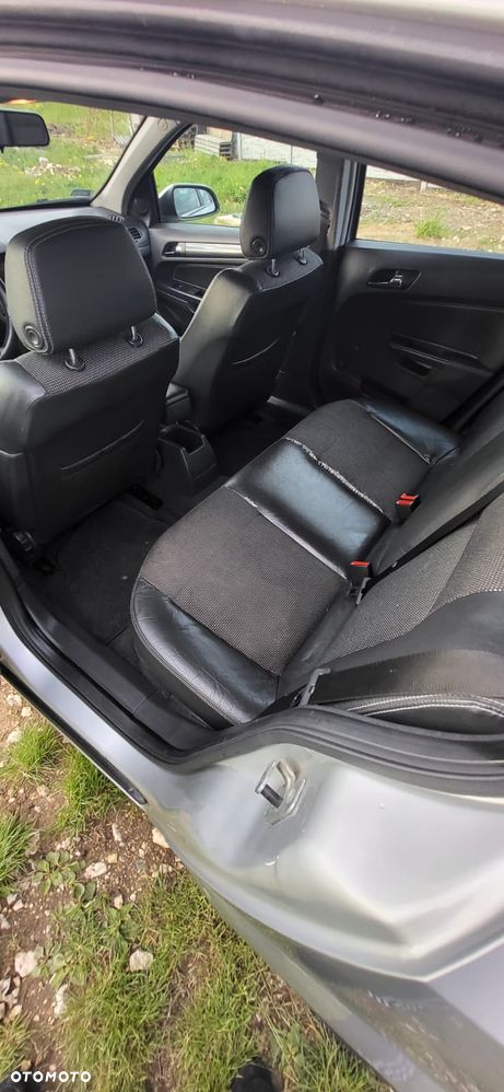 Opel Astra 1.9 CDTI Edition - 15